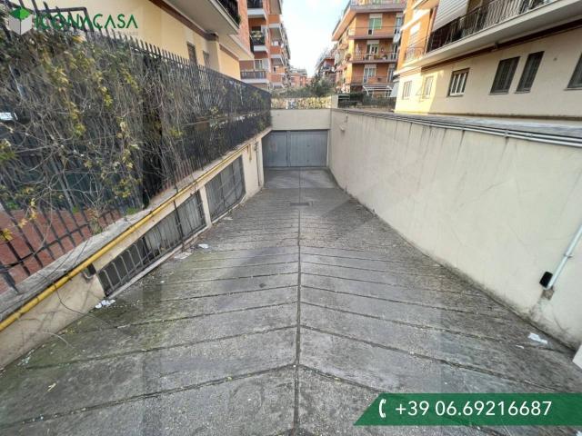Box in vendita a Appio Claudio, Roma