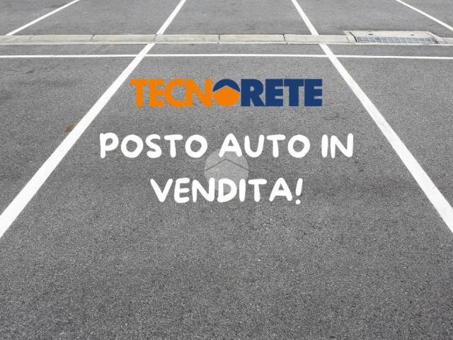 Box in vendita a Castelverde, Roma Capitale