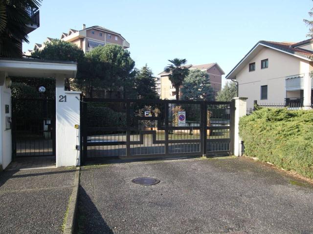 Box in vendita a Oltrepo, Piemonte