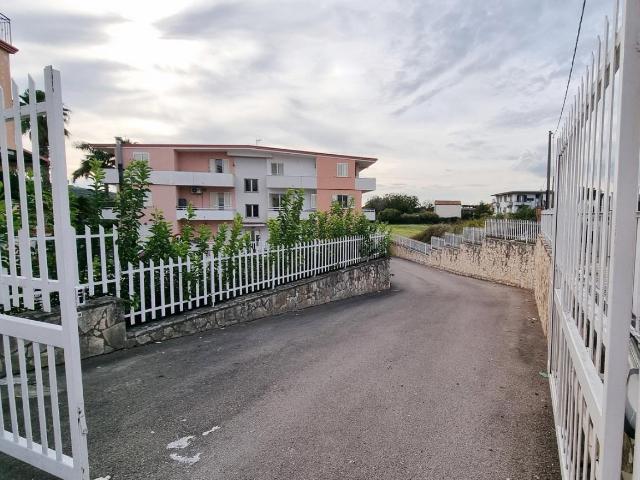 Box in vendita a Santa Maria A Vico, Campania