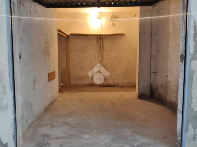 Box in vendita a Unione dei comuni del Distretto Ceramico, Sassuolo