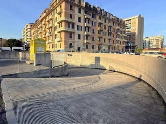 Box in vendita a Oltreletimbro, Albisola Capo