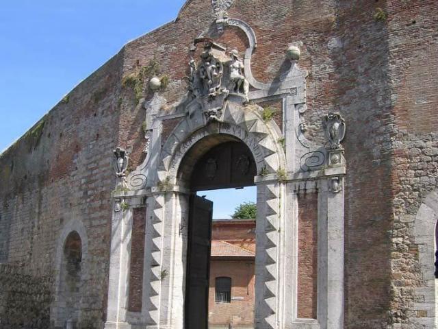 Box in vendita a Camollia, Siena
