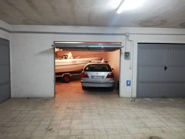 Box in vendita a Puglia, Taranto