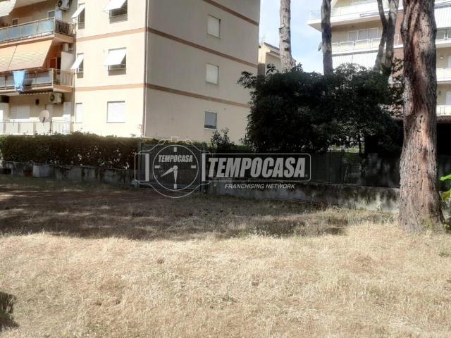 Box in vendita a Terracina, Latina