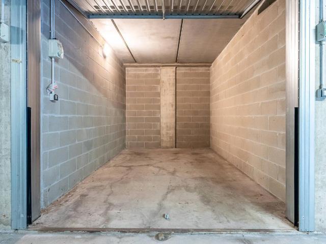 Box in vendita a Bertolla, Piemonte
