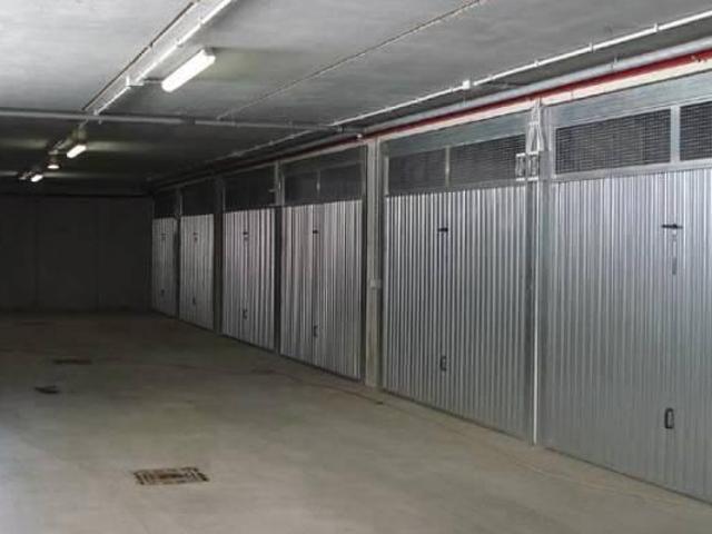 Box in vendita a Circoscrizione 3, Piemonte