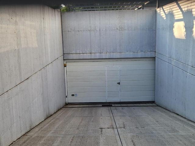 Box in vendita a Territorio Val d'Adige, Trento