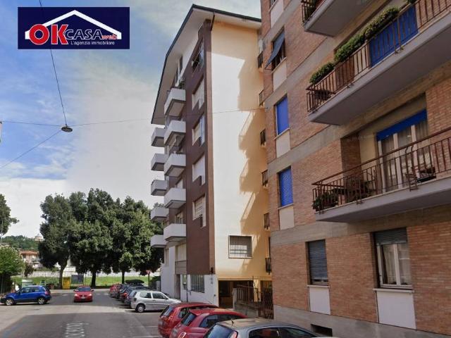 Box in vendita a Ovest, Brenzone