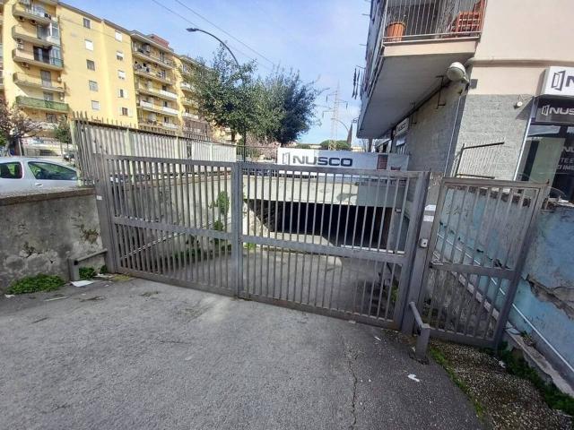 Box in vendita a Villaricca, Campania