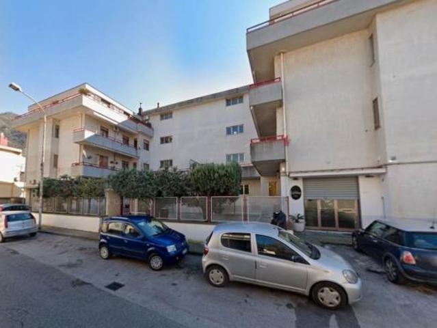 Box in vendita a Nocera Superiore, Campania