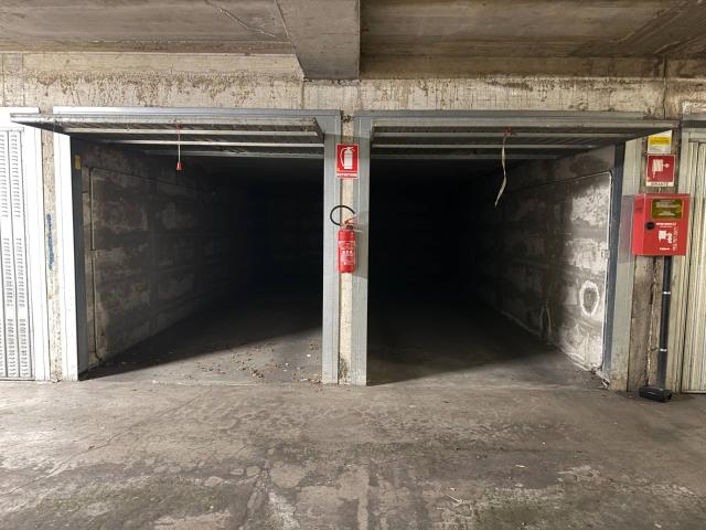 Box in affitto a Castelletto, Senago