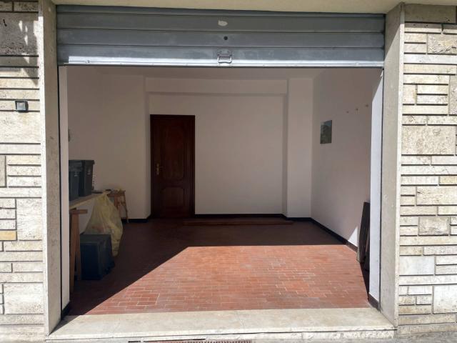 Box in vendita a Cairo Montenotte, Liguria