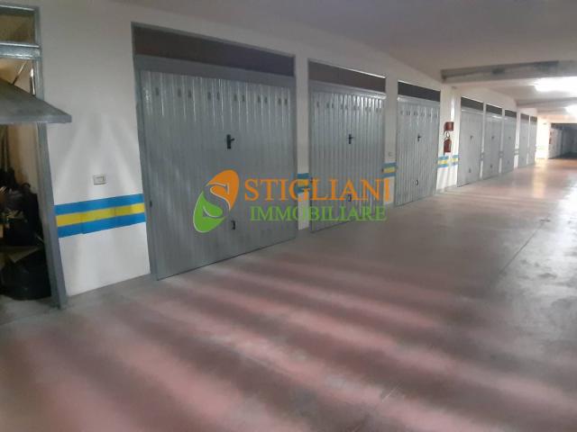Box in vendita a Campobasso, Molise