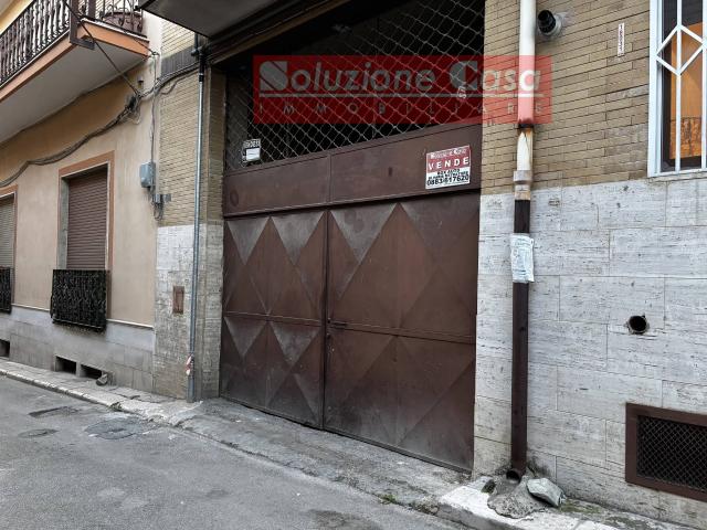 Box in vendita a Puglia, Barletta-andria-trani