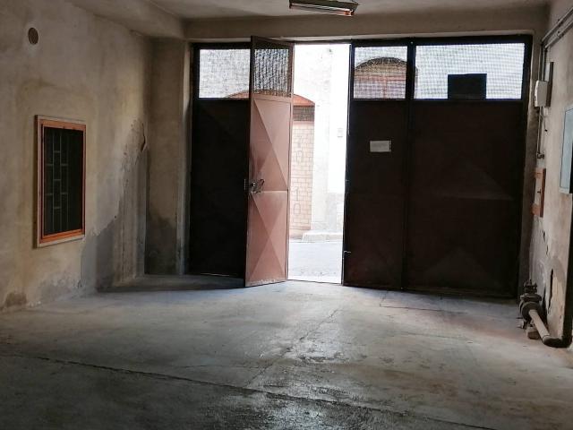 Box in vendita a Puglia, Barletta-andria-trani