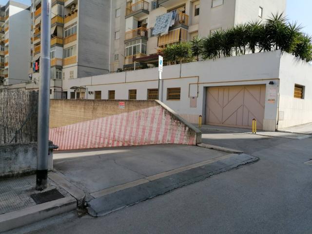 Box in vendita a Puglia, Barletta-andria-trani