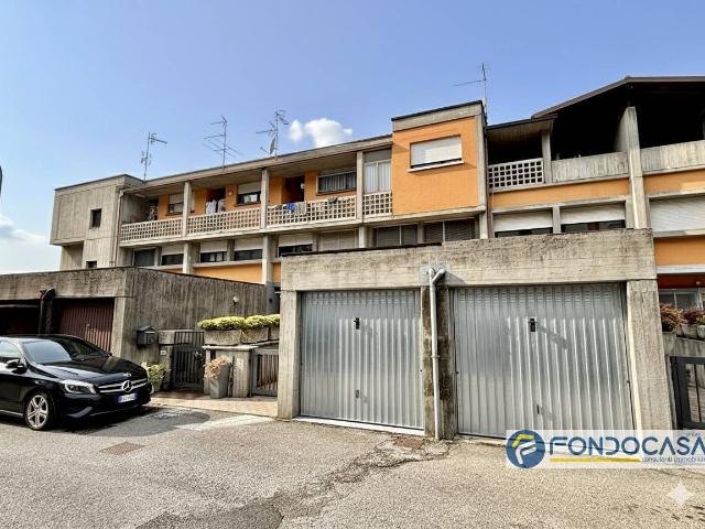 Box in vendita a Pirlotti, Capriolo