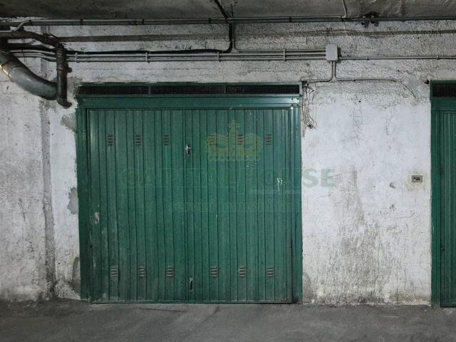 Box in vendita a Casagiove, Campania