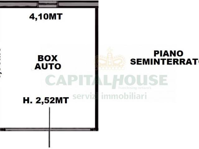 Box in vendita a Casagiove, Campania