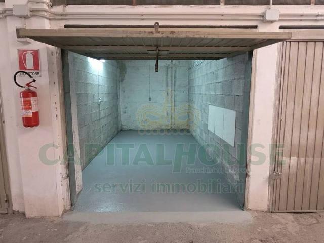 Box in vendita a Caserta
