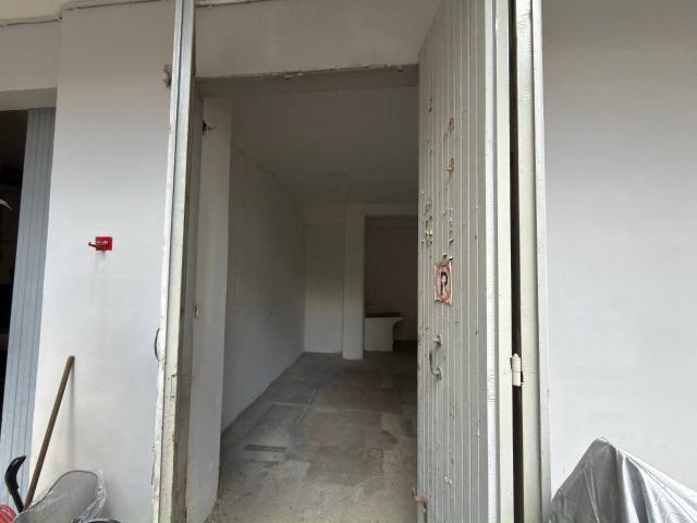 Box in vendita a Marche, Ancona