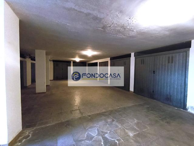 Box in vendita a Maglie, Lecce