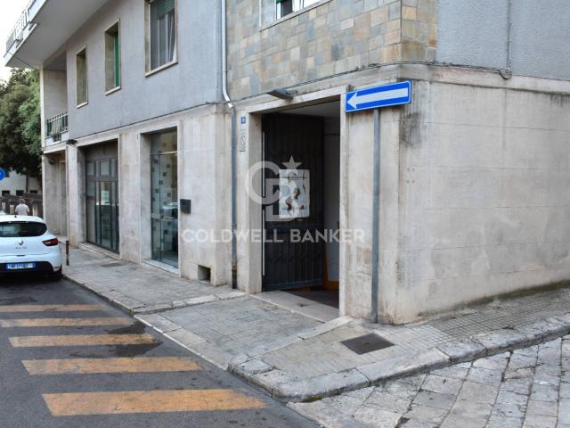 Box in vendita a Puglia, Taranto