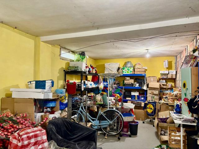 Box in vendita a Marche, Ancona