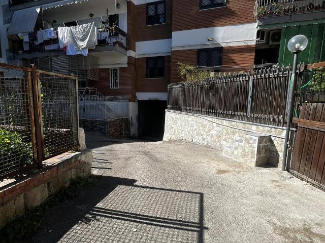 Box in vendita a Camaldoli, Campania