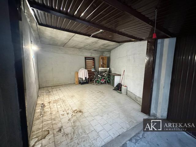 Box in vendita a Sant'Antonio, Piemonte