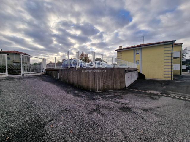 Box in vendita a Osoppo, Friuli-Venezia Giulia