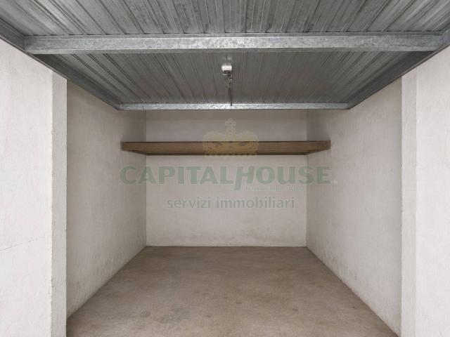 Box in vendita a Pomigliano D'arco, Campania