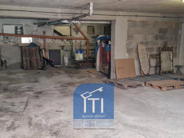 Box in vendita a Qualiano, Campania