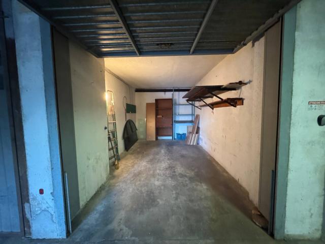 Box in vendita a Oltreletimbro, Albisola Capo