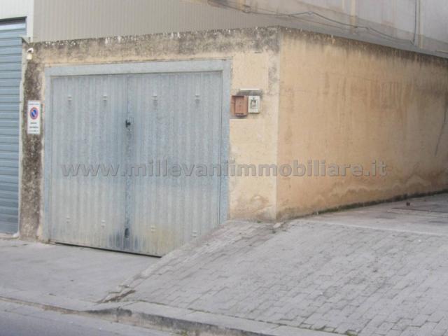 Box in vendita a Cava D'aliga, Sicilia