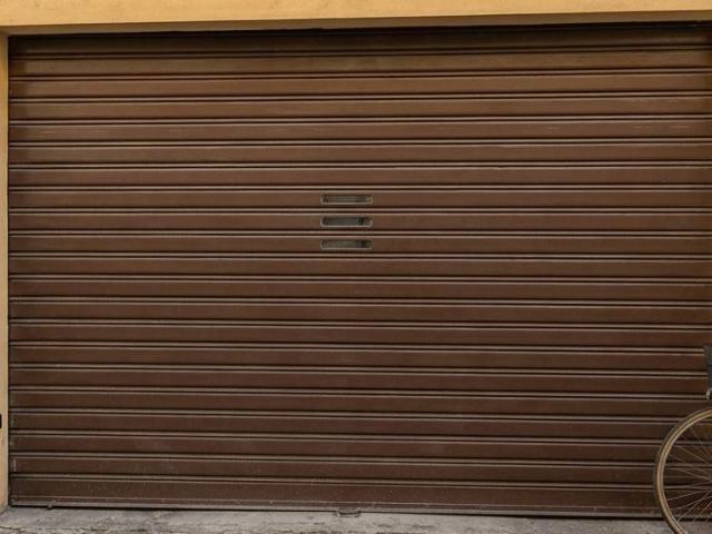 Box in vendita a Ravacciano, Siena