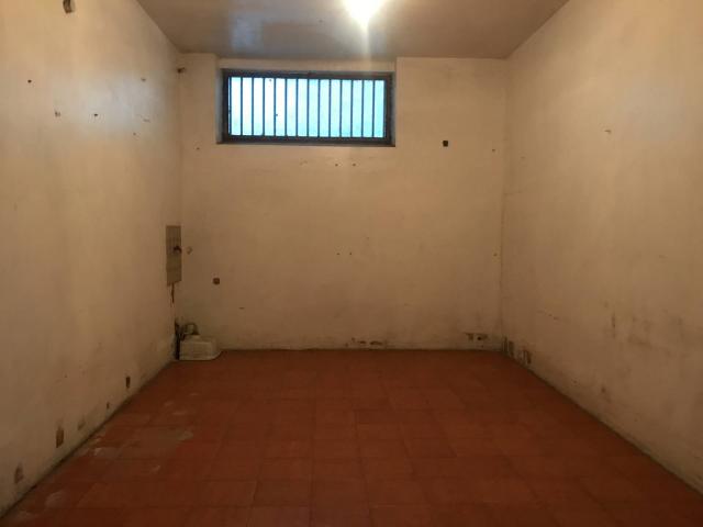 Box in vendita a Santa Lucia, Vasto