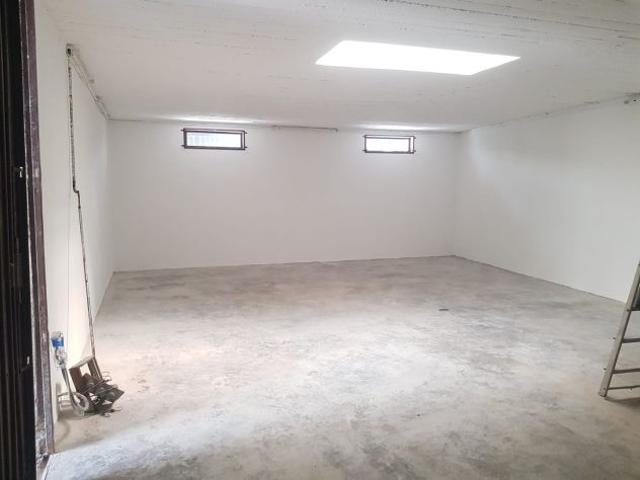 Box in vendita a Dalmine, Lombardia