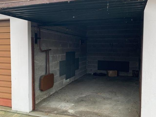 Garage location à Versailles, Les Clayes-sous-bois