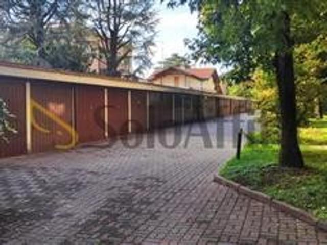 Box in affitto a Sant'Eusebio, Cinisello Balsamo