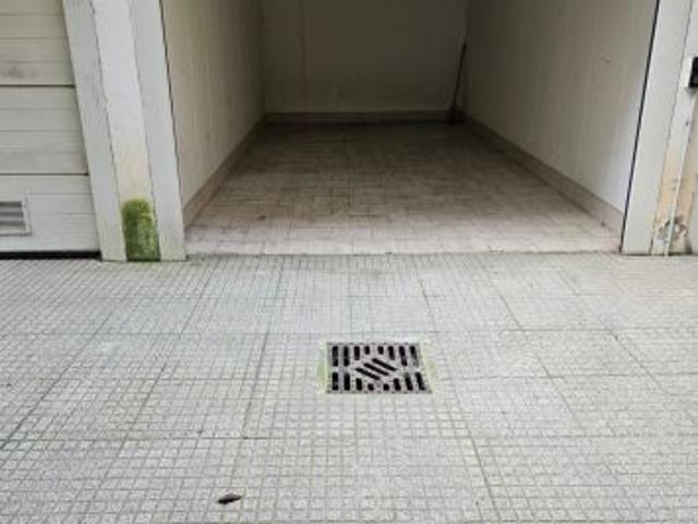 Box in vendita a Lesmo, Lombardia