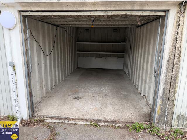 Garage vente à Torcy, Pontault-combault