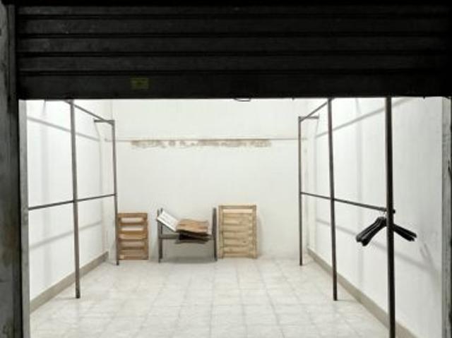 Box in affitto a Napola, Campania