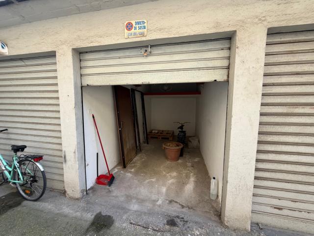 Box in vendita a Borgo Bovio, Terni