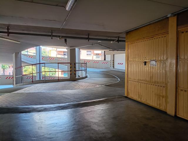 Box in vendita a Crocetta-San Lazzaro-Modena Est, Modena