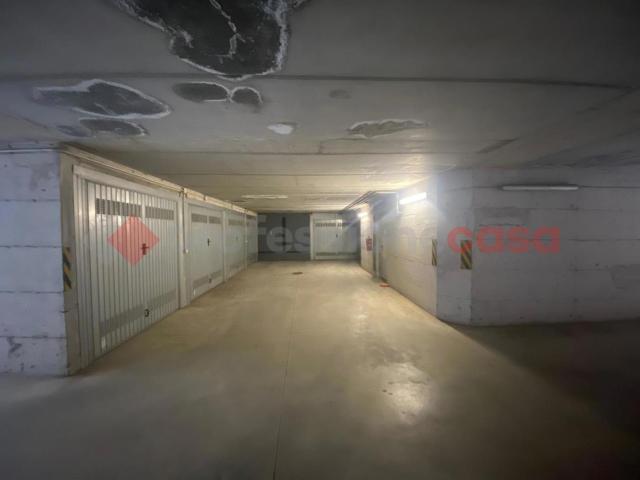 Box in vendita a San Vittore Olona, Lombardia