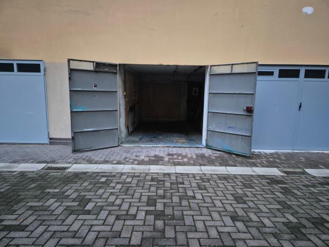 Box in affitto a Porto-Saragozza, Bologna