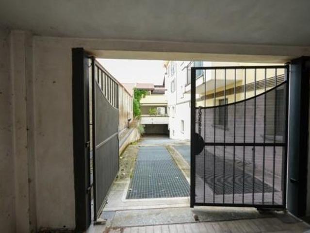 Box in vendita a Arluno, Lombardia