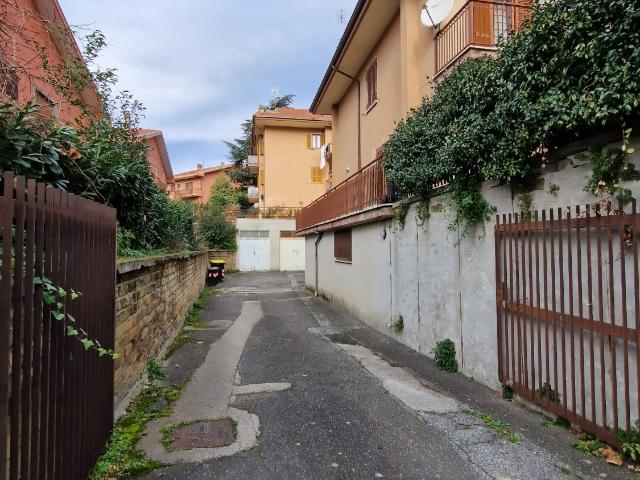 Box in vendita a Roma Capitale, Lazio